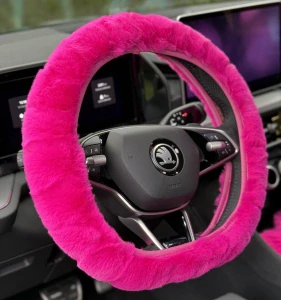 Huňatý potah na volant Neon Pink